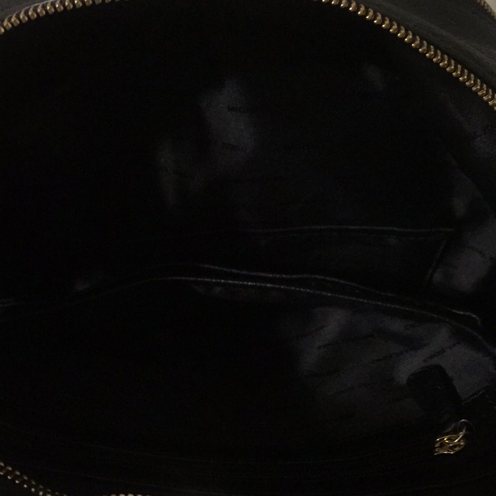 Backpack - Picture 4 of 4